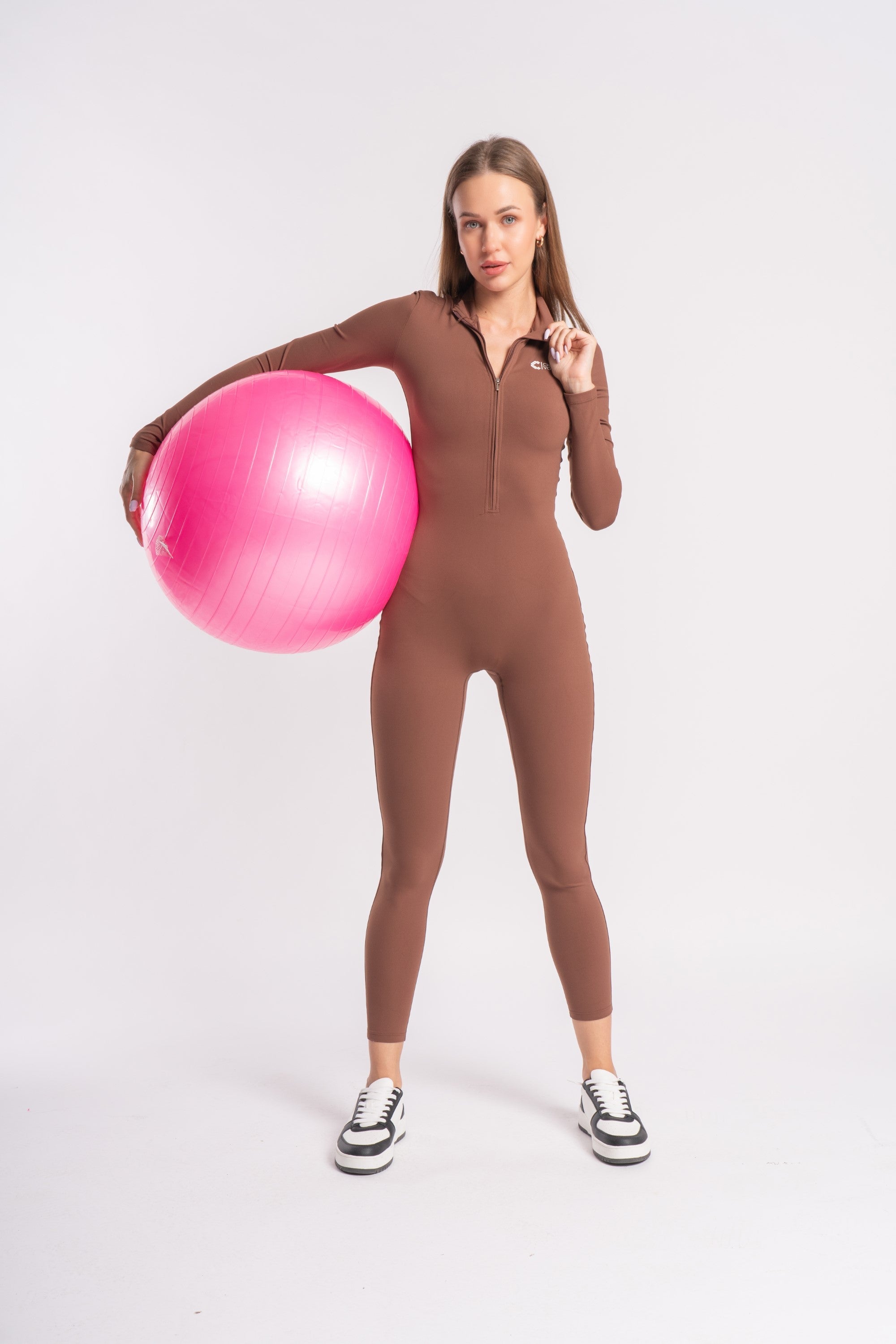 Zip-Front Long Sleeved Shaped Jumpsuit in Brown